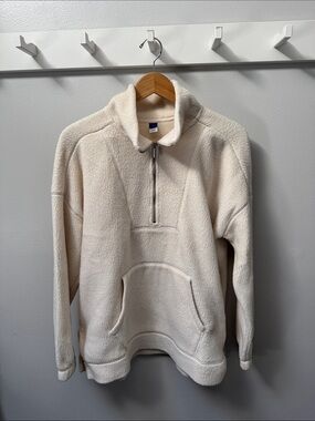 Old Navy Cream Half-Zip Sherpa Pullover